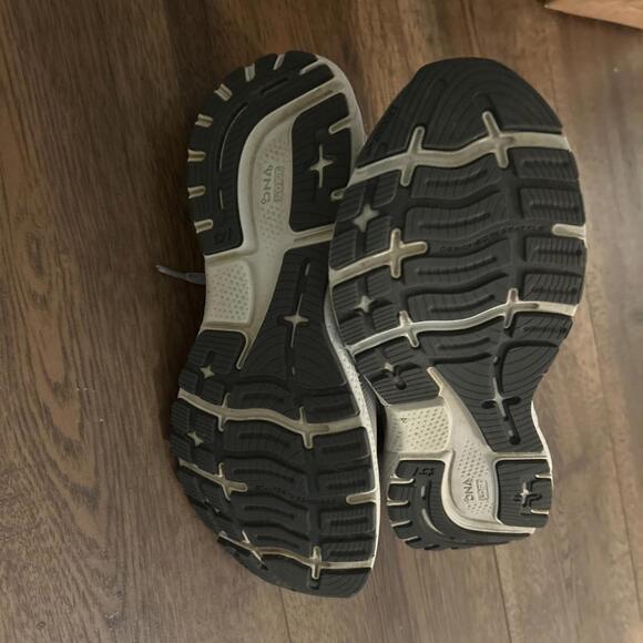 Brooks Ghost 14 Running Shoes Women’s Sz 9. 5 Athletic Gray Comfort Walking - Picture 11 of 13